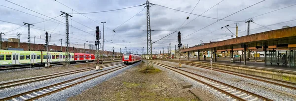 Vista Sulla Stazione Ferroviaria Dusseldorf Durante Giorno — Foto Stock