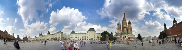Moskwa Rosja Około Sierpnia 2016 Plac Czerwony Turystów Ciągu Dnia — Zdjęcie stockowe