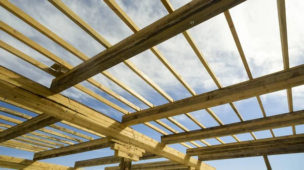 Installation Trä Balkar Konstruktion Tak Fackverket Systemet Frame Hus — Stockfoto