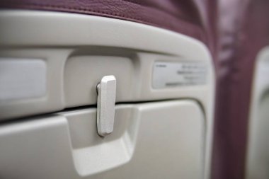 uçak tepsi masa, mandal ve tepsi yakın çekim