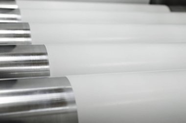 Kağıt ve metal silindirler, çalışma biriktiricileri makine yazdırma