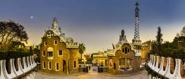 Park Guell Dell Architetto Gaudi Una Notte Estate Barcellona Spagna — Foto Stock