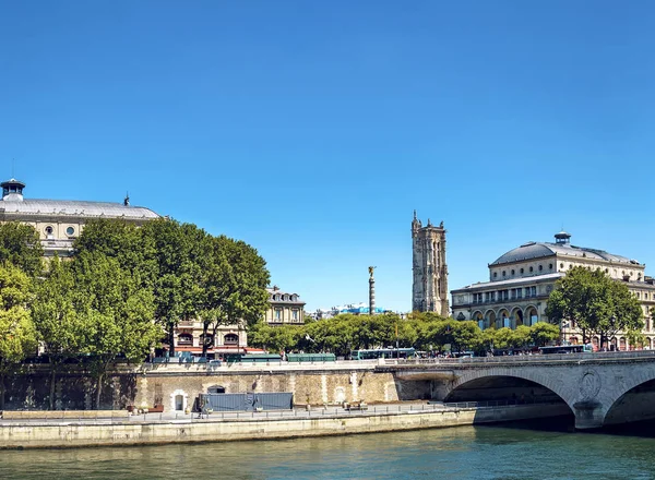 Tower Saint Jacques Upper Part Fountain Palmiere Place Chatelet Paris — Stock Photo, Image