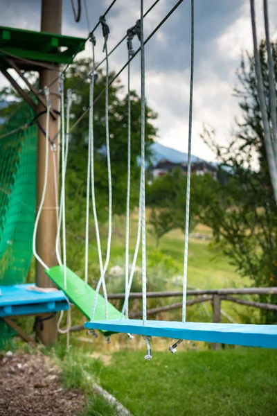 Adrenaline Activiteiten Climbing Rope Park Obstakels — Stockfoto