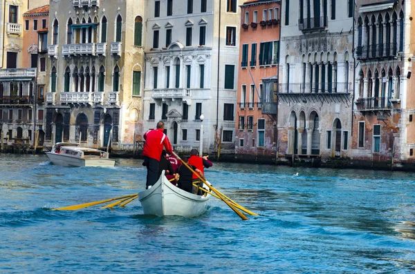 Venedig Italien Circa Mar 2016 Ruderteam Durint Training Canal Grande — Stockfoto