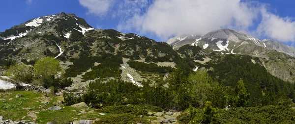 Panorama Cume Montanha Vihren Sob Nevoeiro Pirin Bulgária — Fotografia de Stock