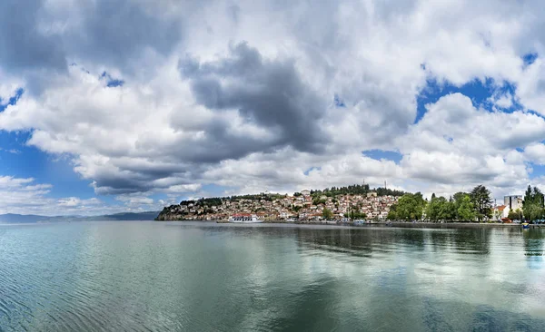 Panorama Van Het Meer Van Ohrid Macedonië Met Ohrid Stad — Stockfoto