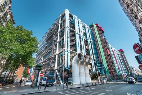 Paris Frankrike Circa Maj 2017 Ventilationsschakt Centre Georges Pompidou Och — Stockfoto