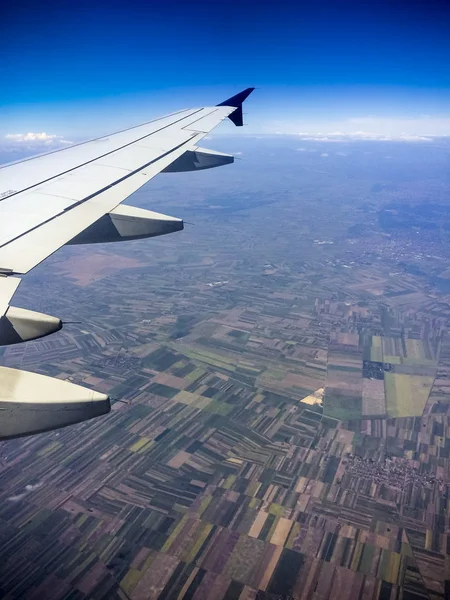 Earth Plane Wing View Illuminator Vertical — Stock Photo, Image