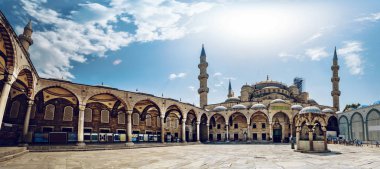Istanbul Türkiye - 24 Nisan 2012: Sultanahmet Camii veya yaz, Istanbul'da Sultanahmet Camii
