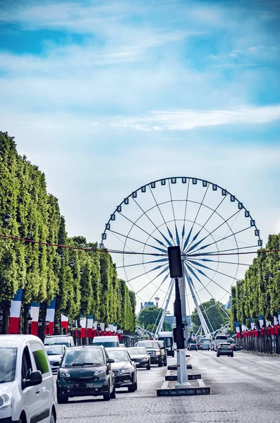 Forgalom Champs Élysées Luxor Obeliszk Párizs Felé — Stock Fotó