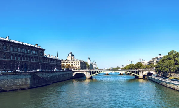 Pont Notre Dame Szajna Folyón Párizsban Franciaországban — Stock Fotó