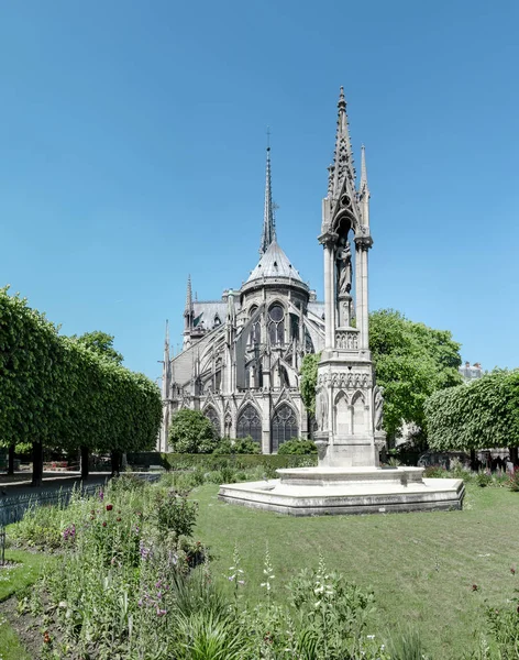 Notre Dame Paris View Fontaine Vierge Backyard Park — Stock Photo, Image