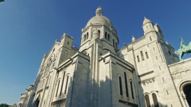 Sinematik görünümünü dış mimarisi, Basilica Sacre Coeur Montmartre Paris, Fransa