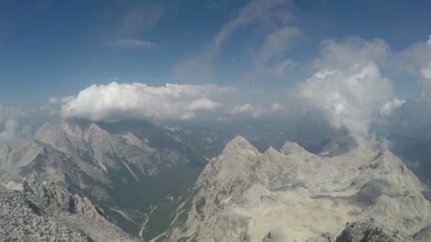 Panorama Van Top Van Triglav Bergketen Van Julische Alpen Bergbeklimmer — Stockvideo