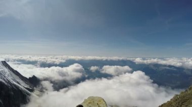 Mont Blanc Tur du Gouter ev balkon 3835 m den panoramik manzaraya, sığınma evi başlangıç noktası Mont Blanc, Fransa yükselişi deneyen için popüler