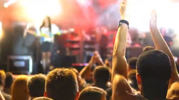 Público Aplaudindo Mãos Desfrutando Concerto Concerto Público Nenhum Evento Venda — Vídeo de Stock