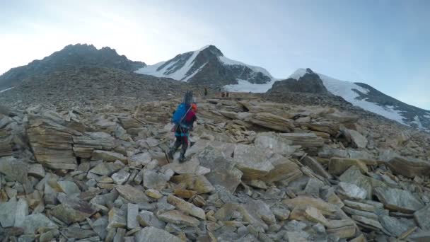 Mounteineers Horolezectví Expedice Mont Blanc Francouzských Alpách — Stock video