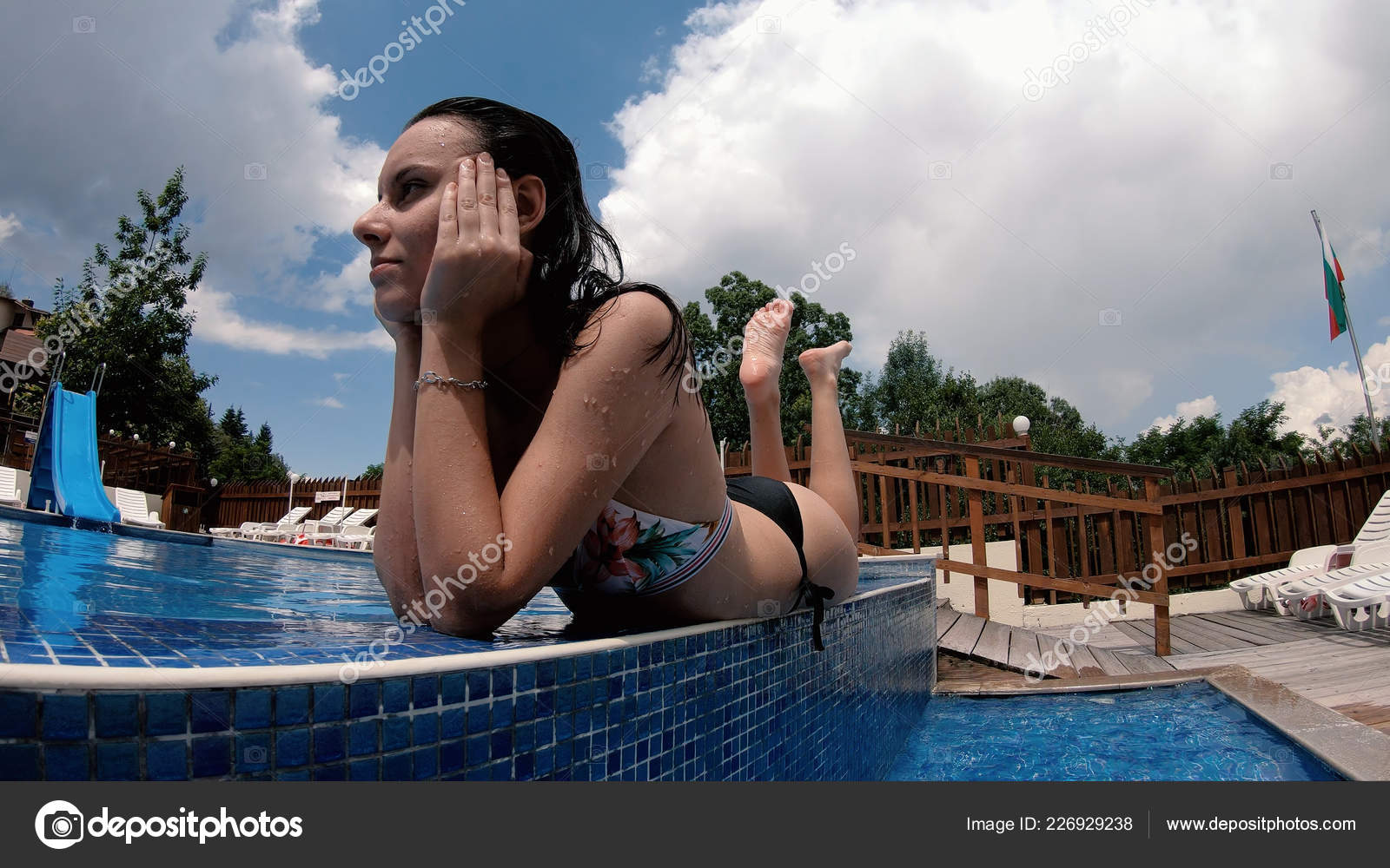 teen brunette pool Donor sperm iui