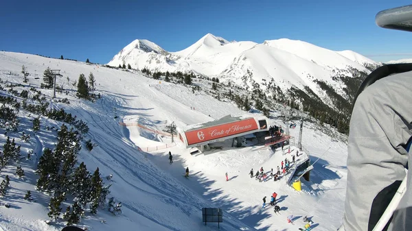 Mountains Landscape Pov Ski Slopes Ski Lifts Sunny Day Mountain — Stock Photo, Image