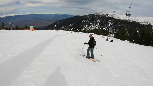 Expert Professional Skier Making Short Turns Ski Slope Cinematic Shot — Stock Photo, Image