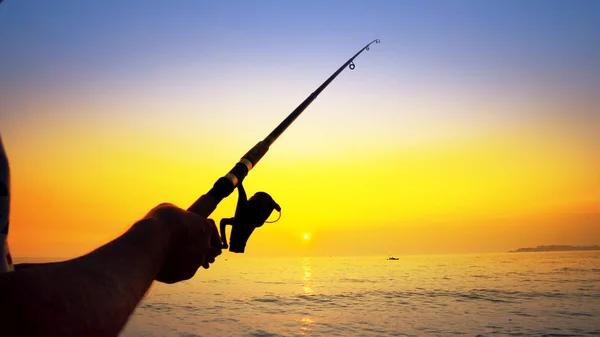 Fisherman Fishing Golden Sunshine Beautiful Sea — Stock Photo, Image