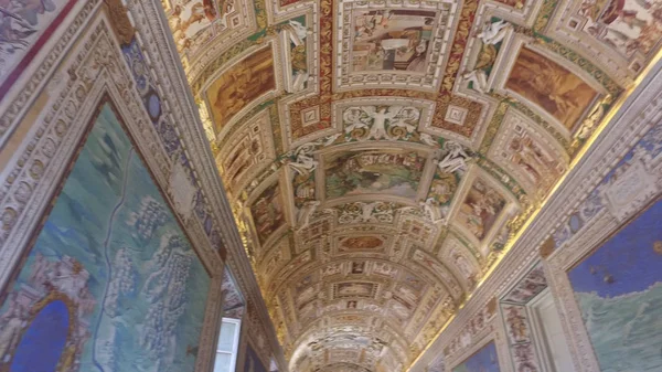 Рим Італія Червня 2017 Стеля Живопис Соборі Святого Петра — стокове фото
