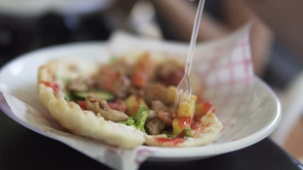 Panino Kebab Doner Sul Piatto Dof Cinematografico — Video Stock