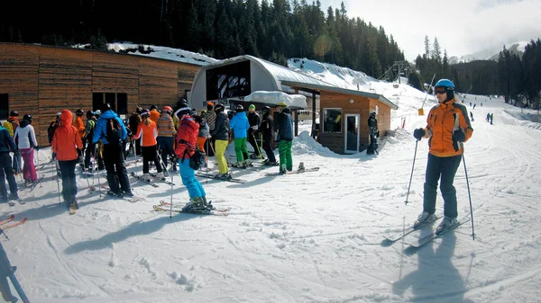 Bansko Bulgarien Circa Feb 2018 Snowboardåkare Vändkorsen Ski Pass Automatisk — Stockfoto