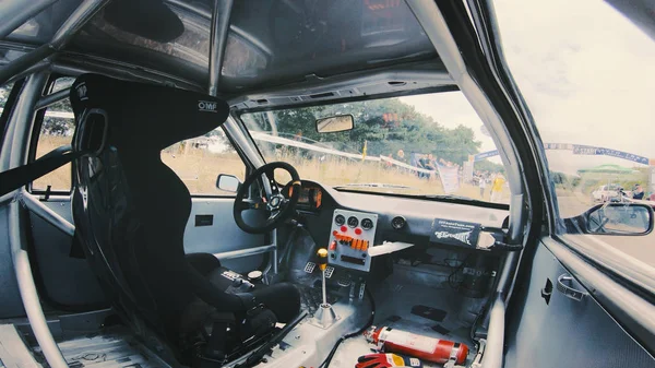 Kocani Mazedonien Juni 2018 Ein Berufskraftfahrer Fährt Einen Sportwagen Auf — Stockfoto