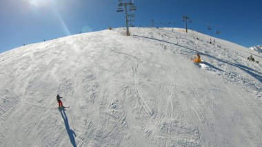 POV bir bakış açısı. Açık Hava teleferik Bansko, Bulgaristan