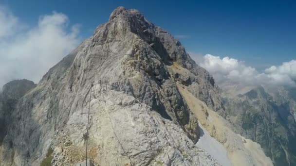 Mountaineer Pov Till Expedition Klättring Triglav Toppmötet Julian Alperna — Stockvideo