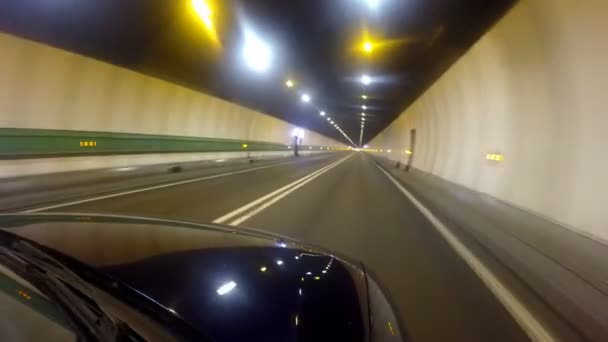 Mont Blanc Tunnel Italië Auto Drivin Pov Snelweg Doorgang Een — Stockvideo