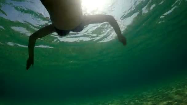 Underwater Angle Trekking Woman Swimming Turquoise Ocean Water — Stock Video