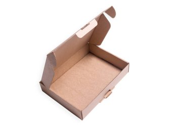 İzole kahverengi karton kutu
