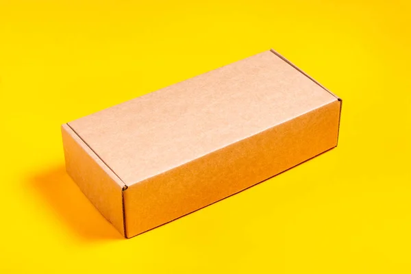 Boş Yeni Kahverengi Karton Kutu — Stok fotoğraf
