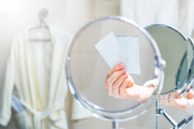 Şampuan ve vücut losyonu poşet seti