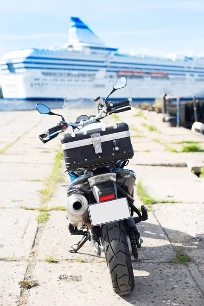 Siap Untuk Melakukan Perjalanan Dengan Motorbyke Dan Feri Laut — Stok Foto