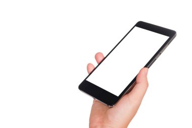 Beyaz arkaplanda el ele tutuşan akıllı telefon izole edildi