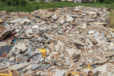 ev yıkım artıkları çöp