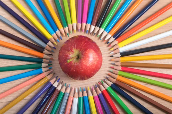 Apple Arranged Circle Color Pencils Vintage Tone — Stock Photo, Image