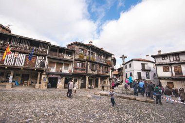 La Alberca, İspanya - 27 Aralık 2017: kırsal köy La Alberca Salamanca Eyaleti, Castilla y Leon, İspanya ziyaret turist.