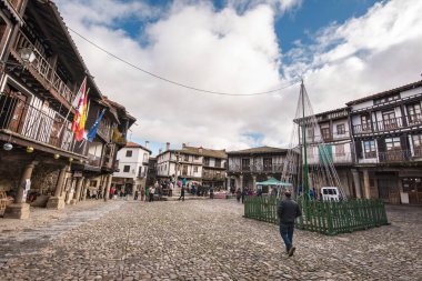 La Alberca, İspanya - 27 Aralık 2017: kırsal köy La Alberca Salamanca Eyaleti, Castilla y Leon, İspanya ziyaret turist.