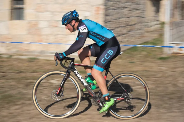 Burgos Espanha Outubro 2017 Ciclista Compete Fresno Rodilla Cyclocross Burgos — Fotografia de Stock