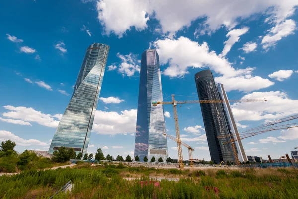 Madrid Espanha Julho 2018 Distrito Financeiro Torre Quatro Arranha Céus — Fotografia de Stock