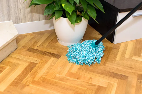 Cleaning Floor Home — Stock Photo, Image