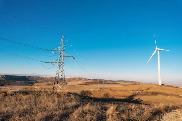 Windmolen Elektriciteit Pyloon Blauwe Avondrood — Stockfoto