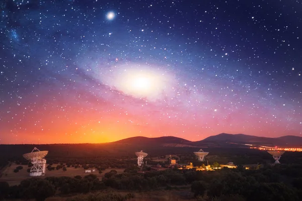 Radio Telescopes Night Galaxy Sky — Stock Photo, Image