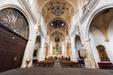 Toledo, İspanya - 16 Aralık 2018: İç Manastırı San Juan de Los Reyes Toledo, Castilla la Mancha, İspanya.