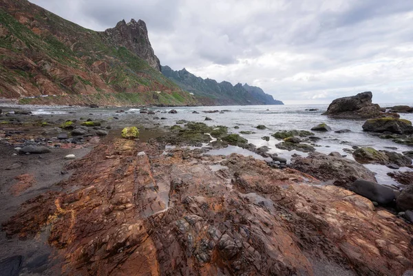 Dramatische Küstenlandschaft am Taganana-Strand, Nordteneriffa, Kanarische Inseln, Spanien. — Stockfoto